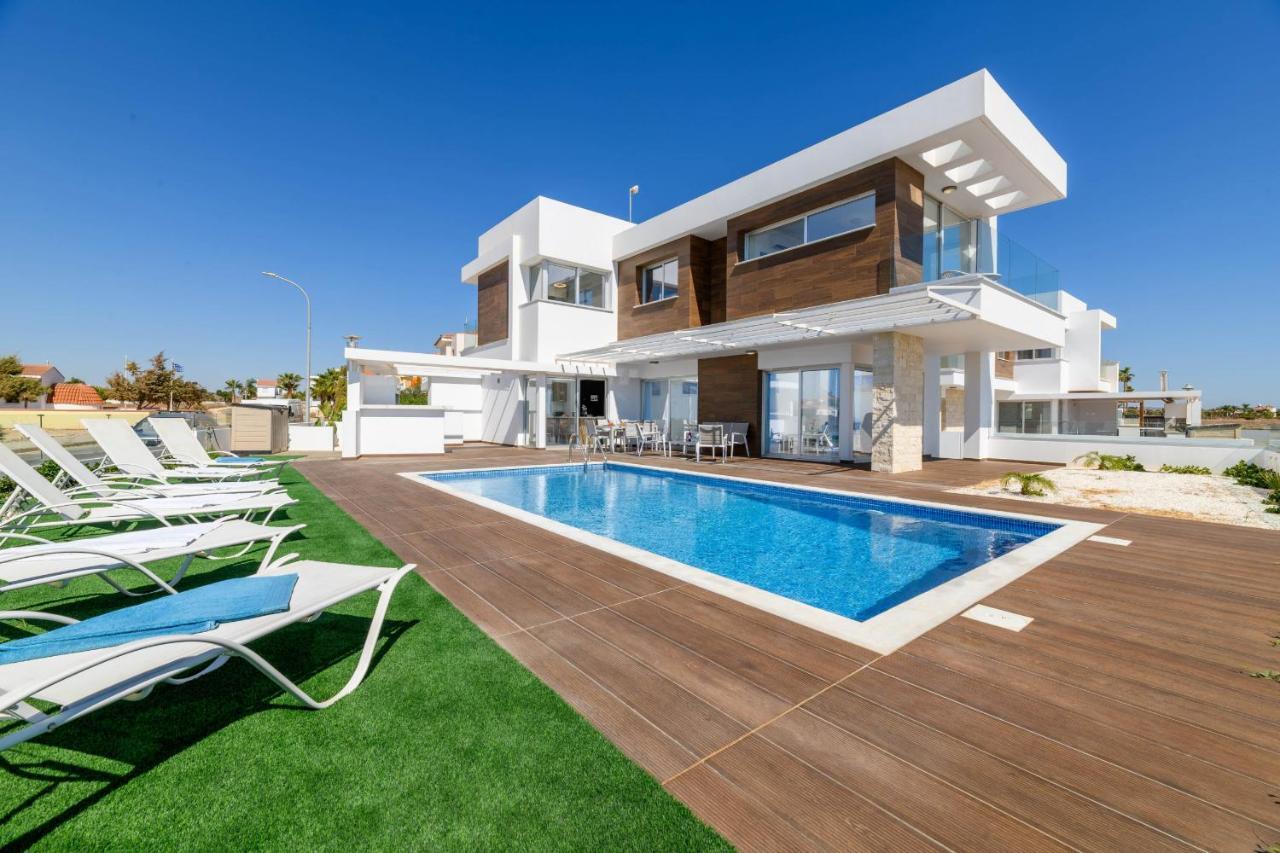 Infinity View Villa Айя Напа Екстериор снимка